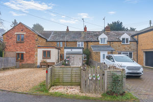 Lower Terrace Avon Dassett